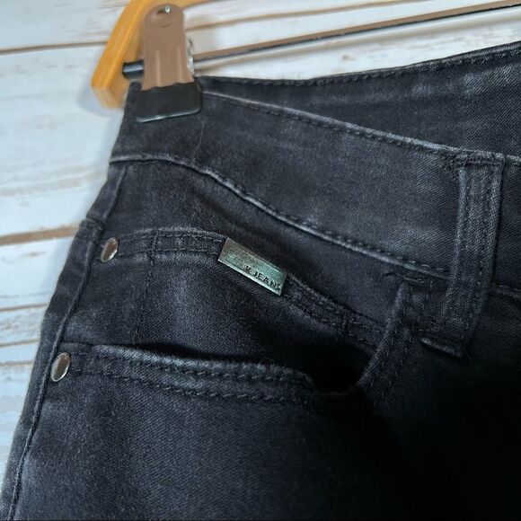 ✨HOST Pick✨ R Jeans 👖 SIZE Petites 31 Distressed Black Denim Jeans - Picture 6 of 12